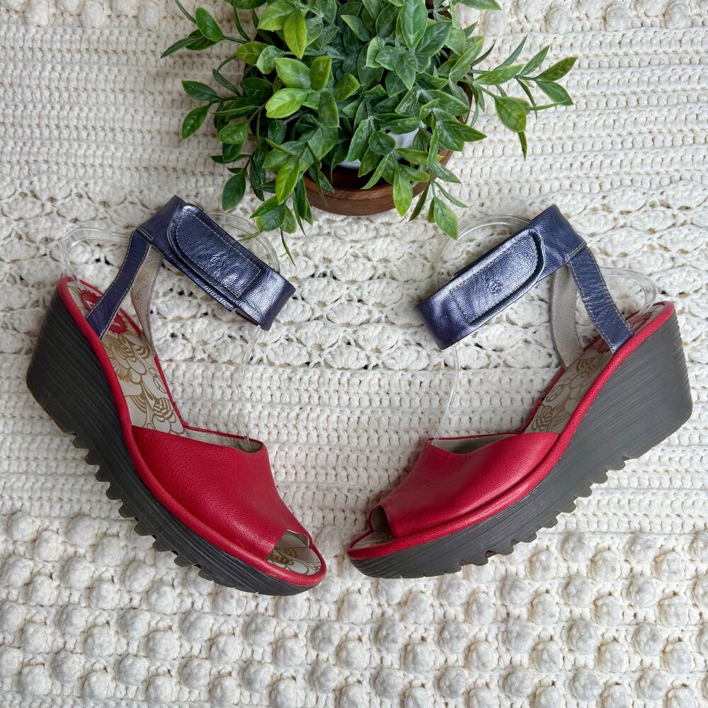 FLY LONDON Women's 40 US 9 YULA Leather Wedge Sandal Red Pewter Ankle Strap - Picture 16 of 16